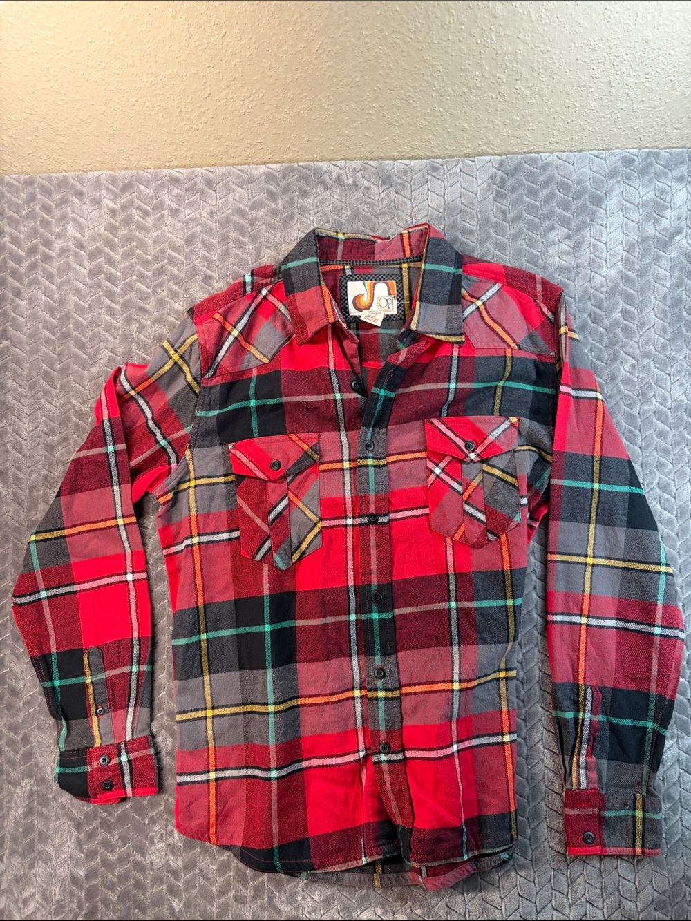 EUC Men’s vintage OP Red Plaid Button-Down LS Shirt size Large